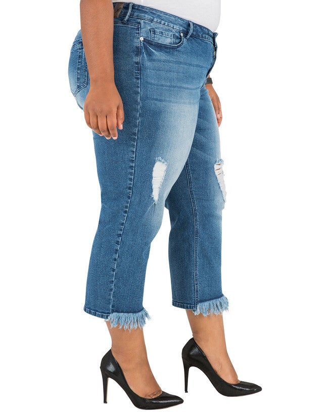 Verla Curvy Fit Cropped Frayed Boyfriend Jeans, , alternate image number null