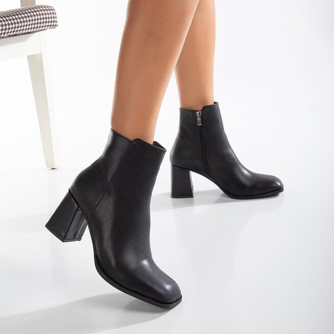 NADINE - BLACK MATT ANKLE BOOTS, BLACK / Black, alternate image number null