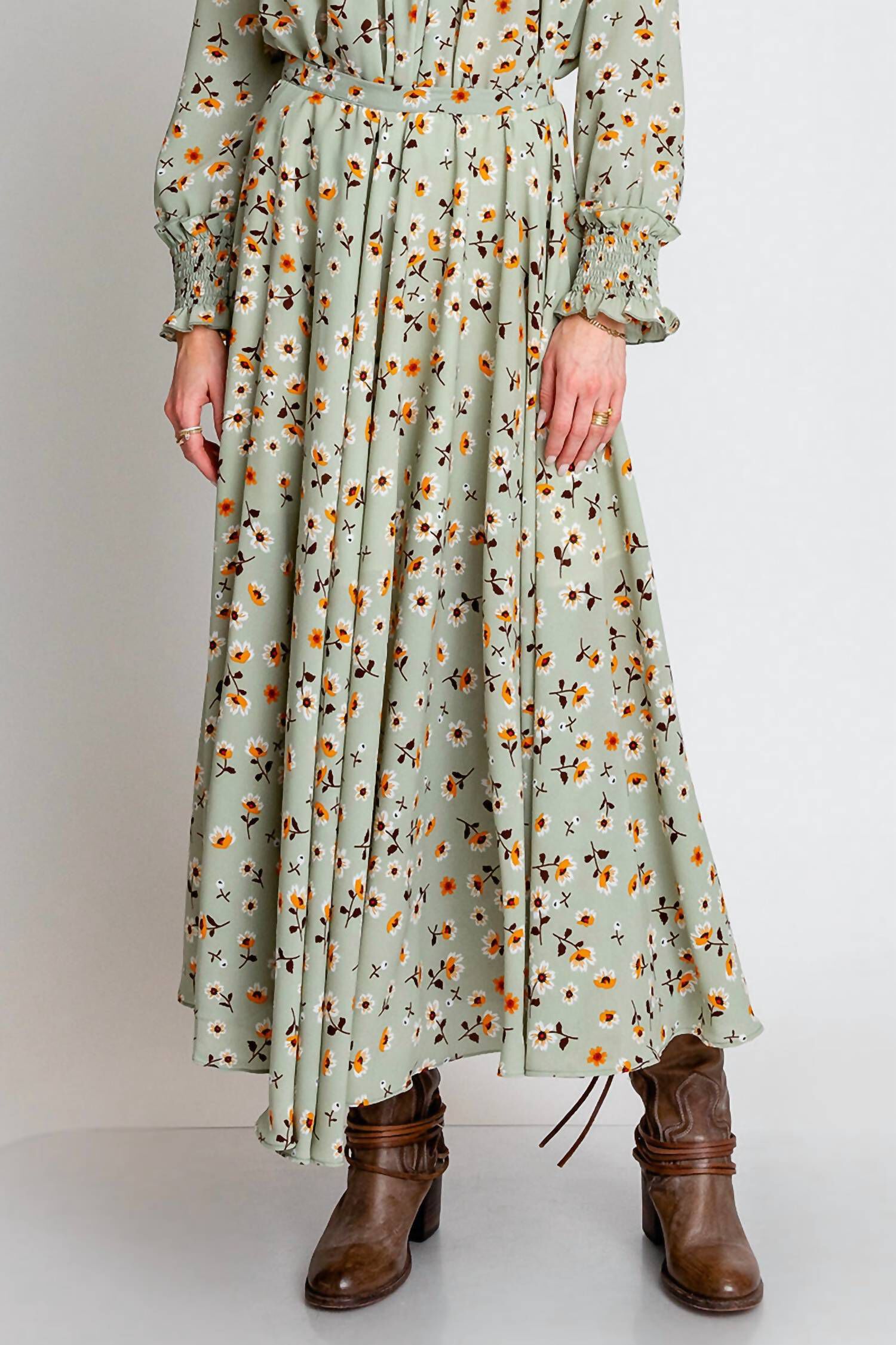 PERRY STREET SKIRT IN CHAMOMILE PRINT, Chamomile Print / Light Green, hi-res image number 0