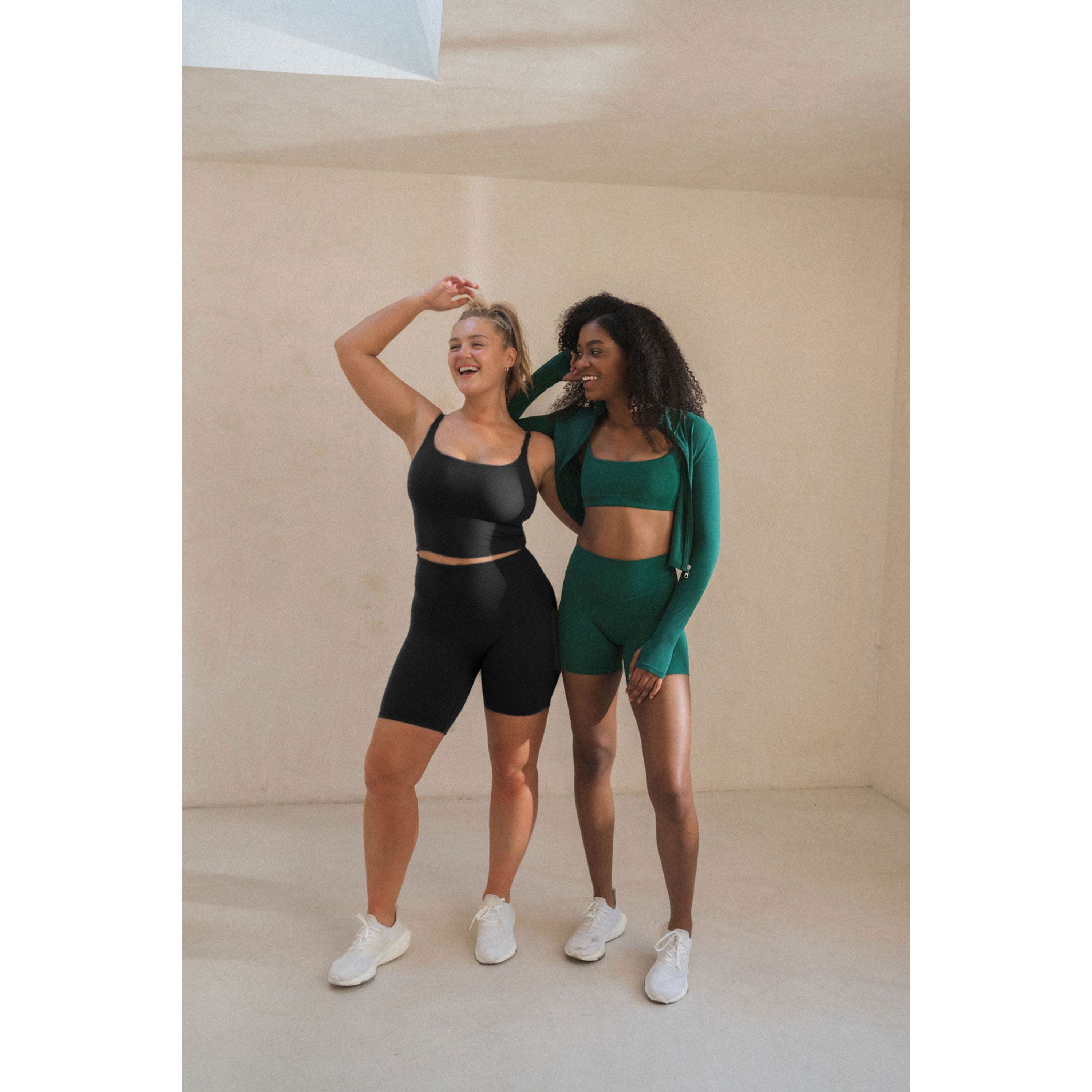 Cloud II Biker Short, Midnight / Black, alternate image number 4