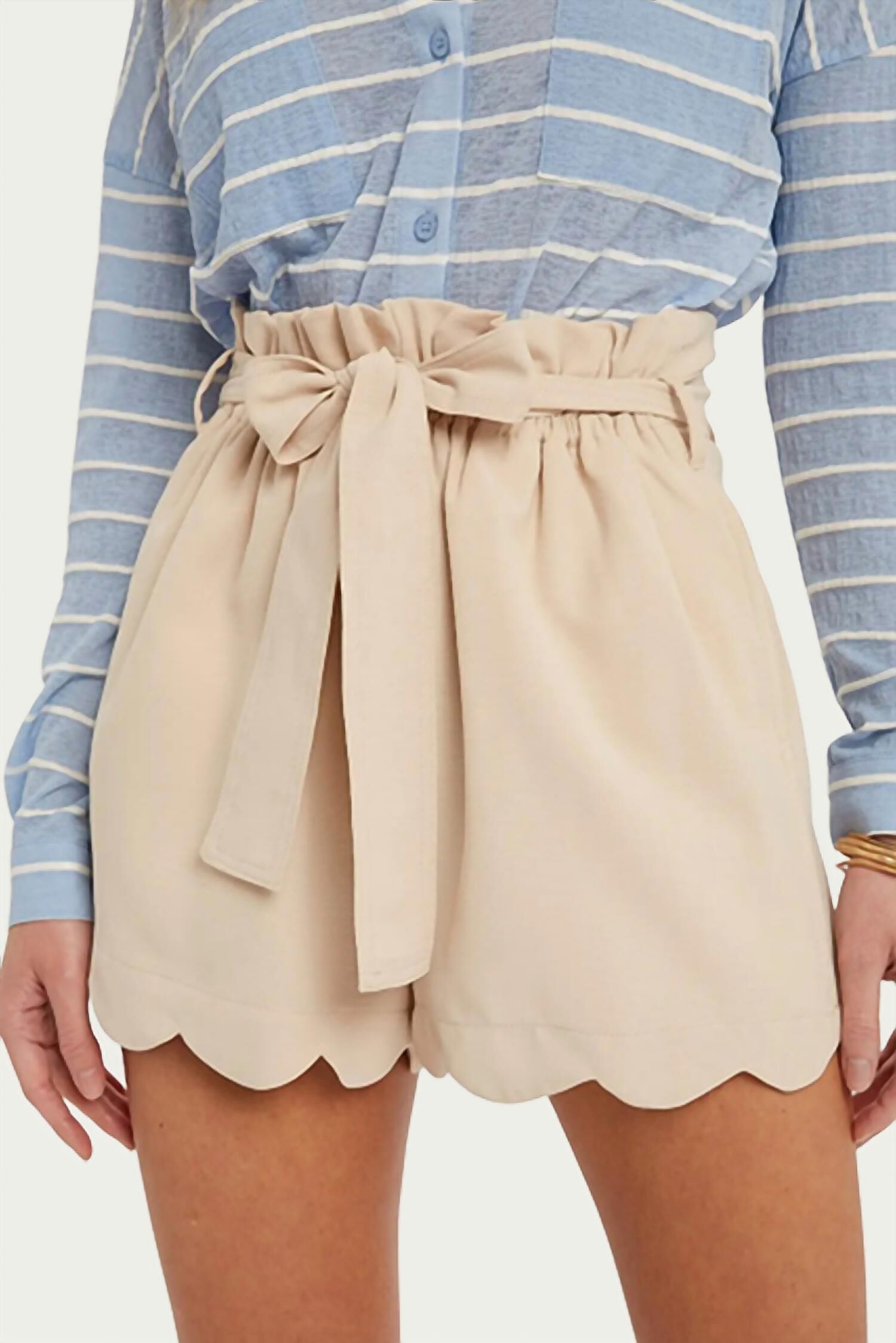 High-Waisted Scallop Trim Shorts In Ecru, Ecru / Beige, hi-res image number 0