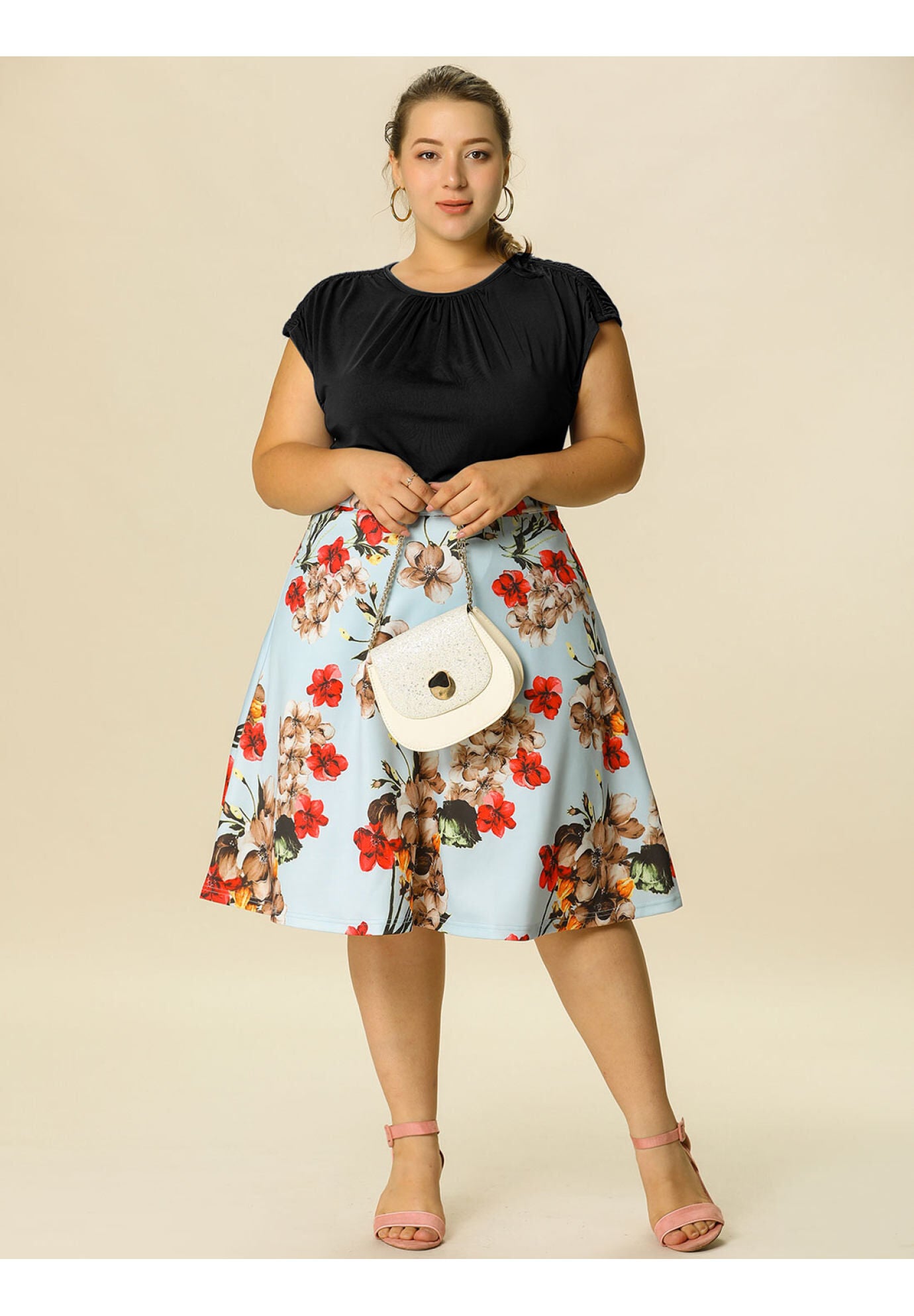 ROUND NECK RUCHED SHORT SLEEVE CASUAL TOP, Black / Black, hi-res image number 0