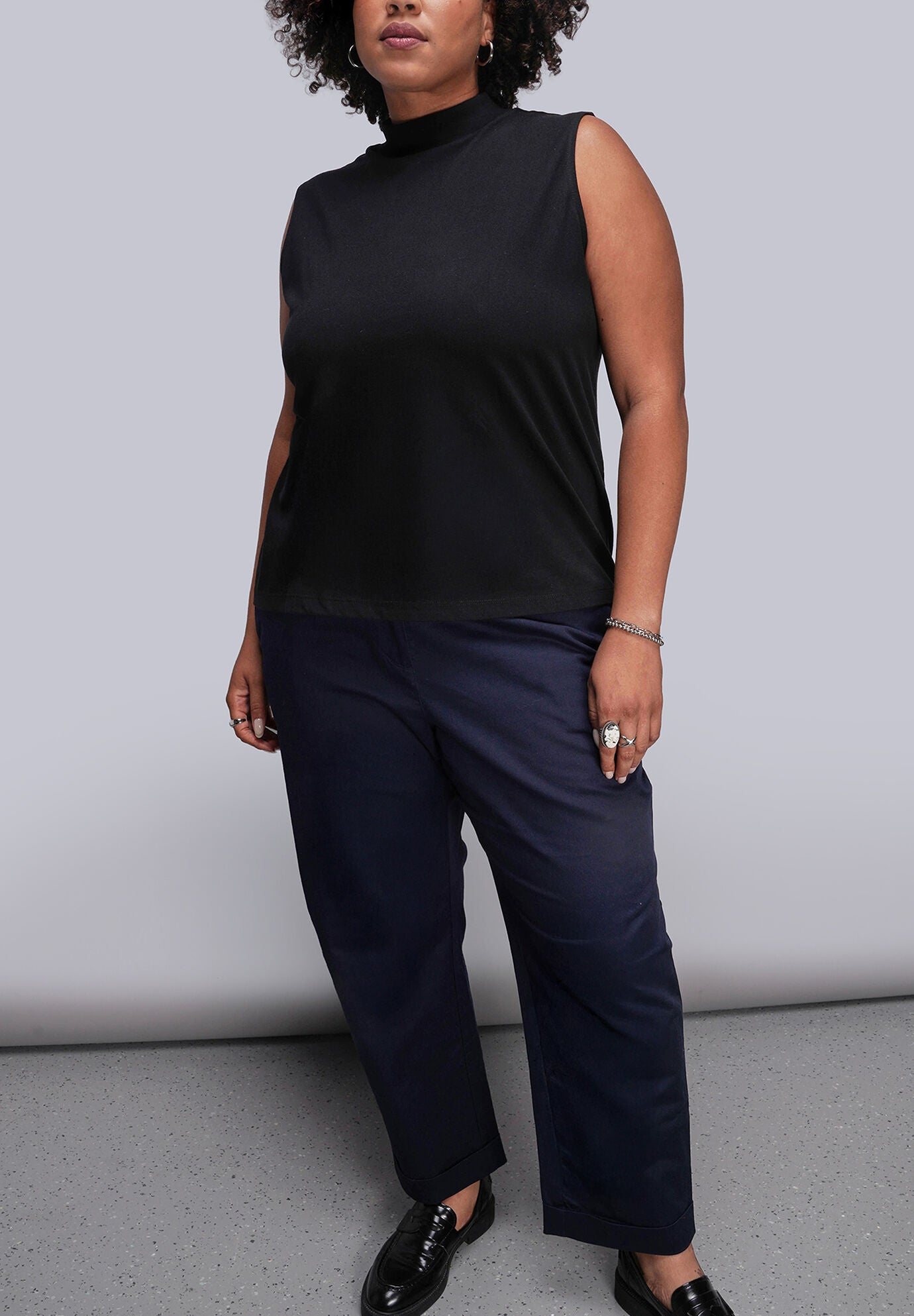 The Everyday Mock Neck Tank, BLACK / Black, alternate image number 4