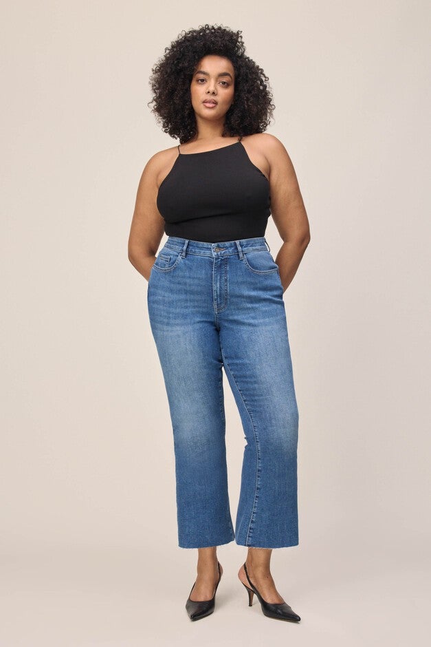 PSP PLUS - CROP BOOTCUT JEANS | WAY TO GO, WAY TO GO / Dark Wash, alternate image number 3