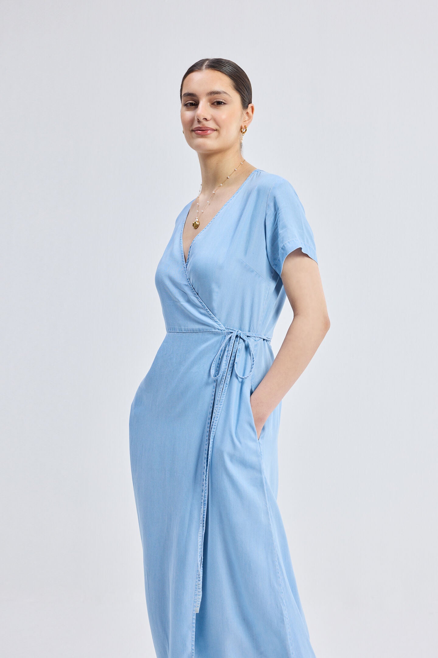 Maxi Wrap Dress in Light Blue, Ocean Blue / Light Blue, alternate image number 3