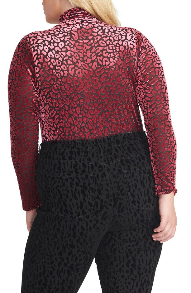 Rachel Rachel Roy Women's Plus Size Val Leopard Turtleneck Top Pink Size 1X, , alternate image number null