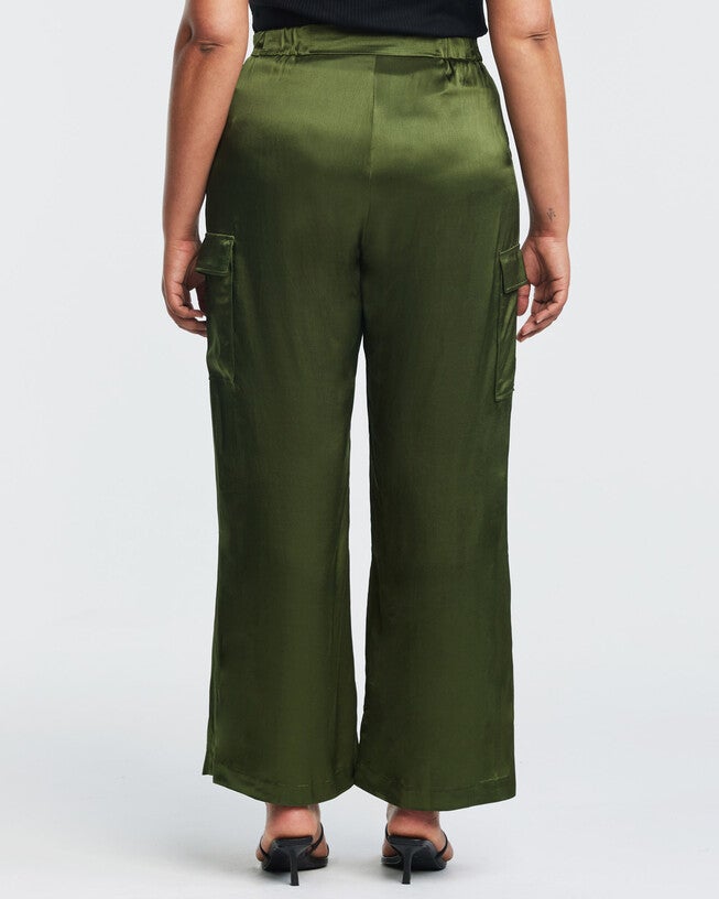 Tess Olive Satin Cargo Pant, Olive / Olive Green, alternate image number 4