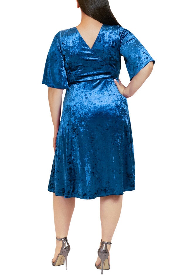 Fit and Flair Velvet Dress, , alternate image number 7