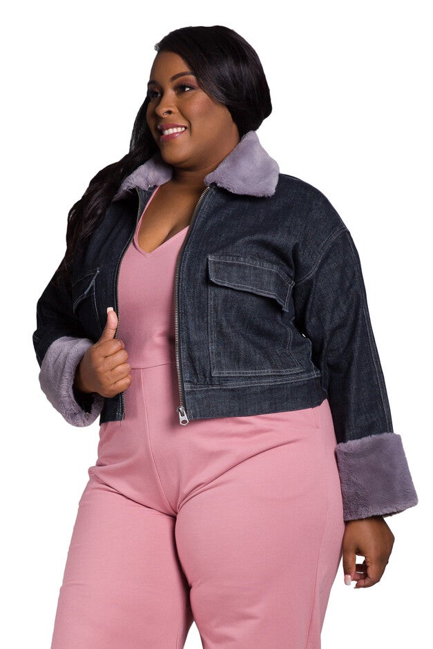 Tina Women's Plus Size Zip Up Faux Fur Trim Trucker Jacket, Vintage / Dark Wash, alternate image number 4