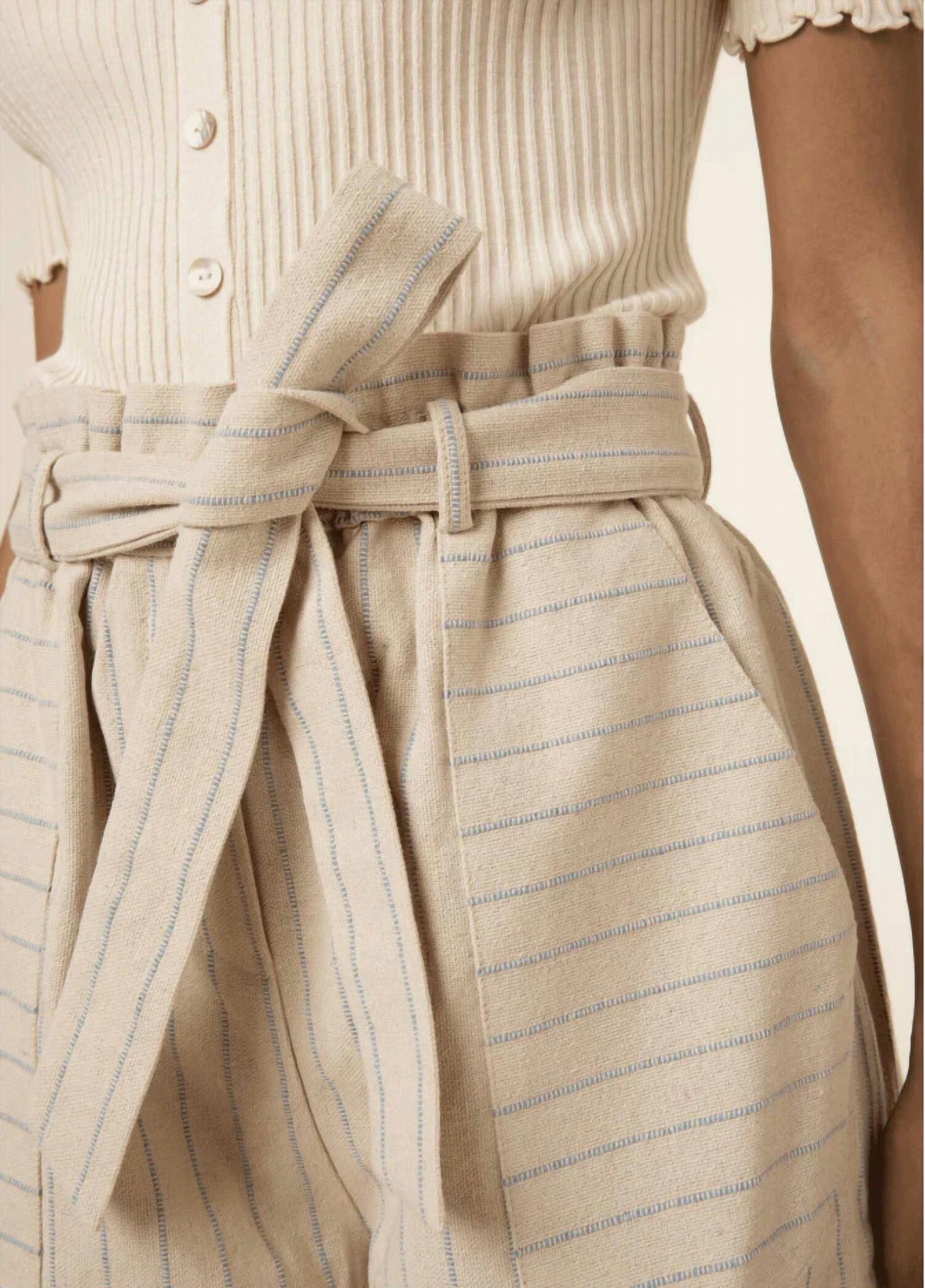 Dalhia Shorts In Creme, , alternate image number 2