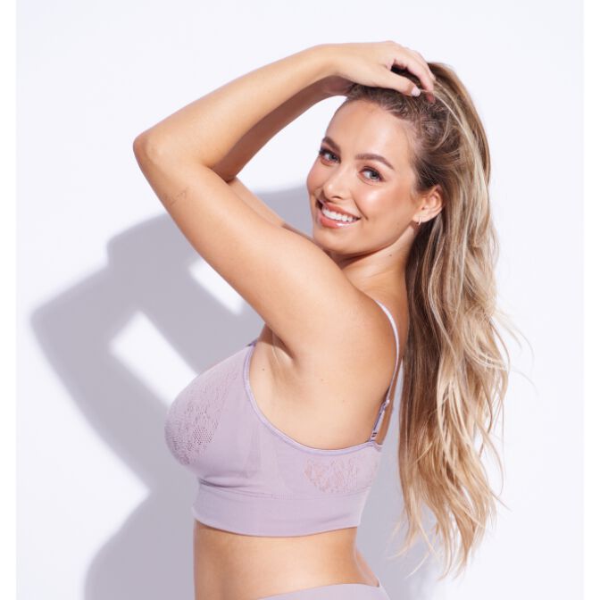 MID V LINED WIRE-FREE BRA, , alternate image number 3