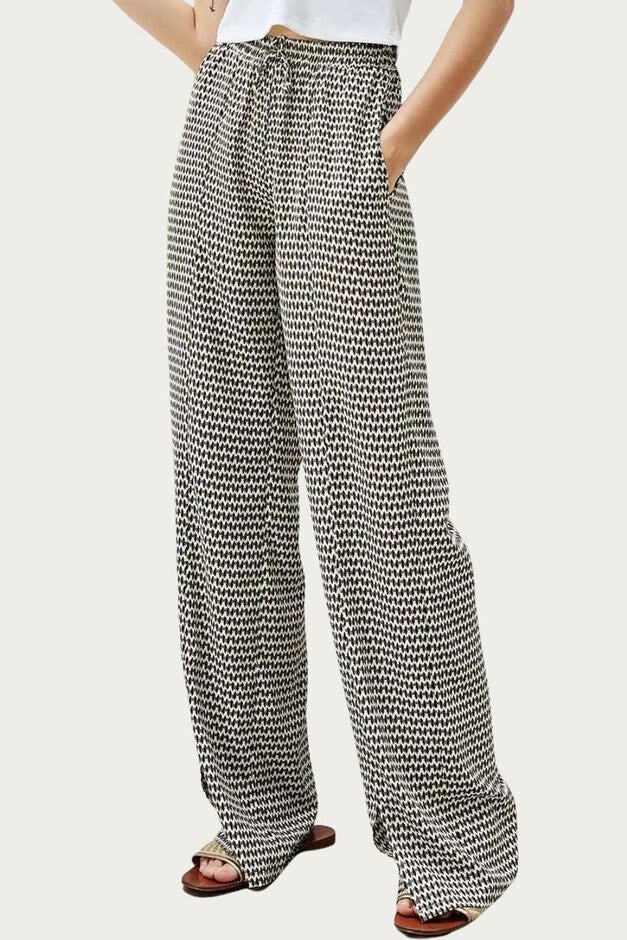 RELAXED SLIT-HEM PRINTED JERSEY PANT IN BROWN, , alternate image number null