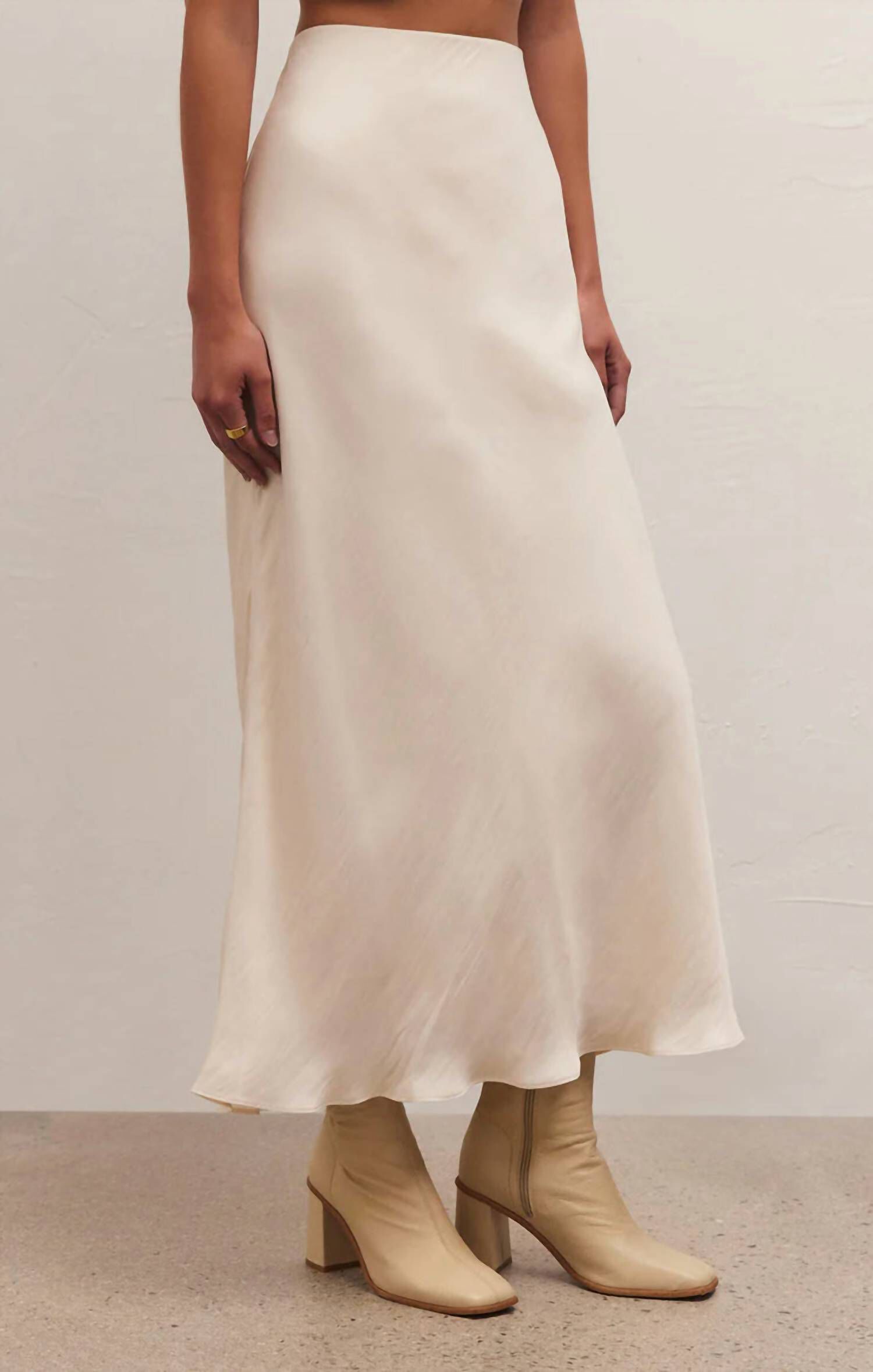 EUROPA POLY SHEEN SKIRT IN SANDSTONE, , alternate image number 3