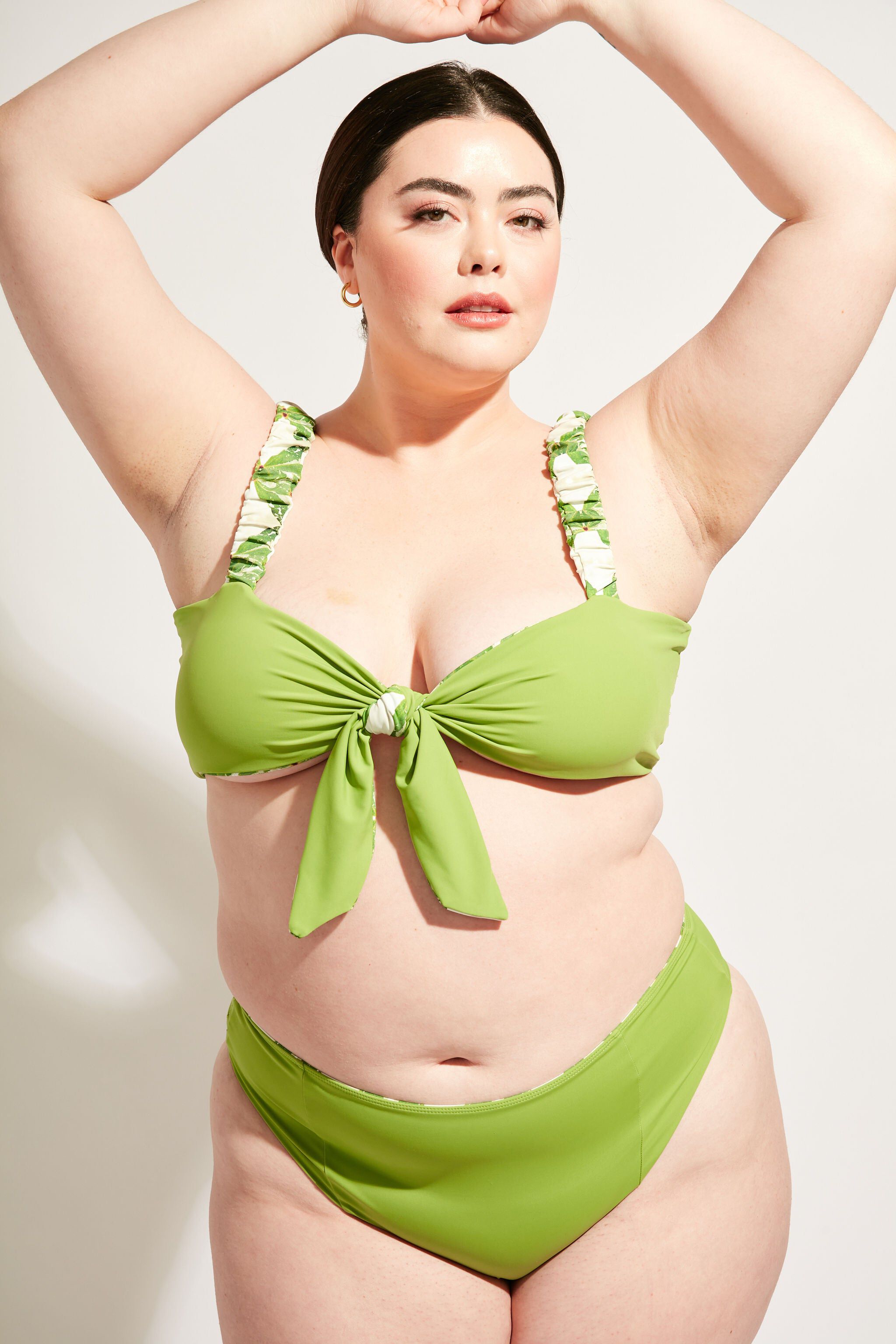 Current Top II, PothosNephrite / Light Green, alternate image number 1