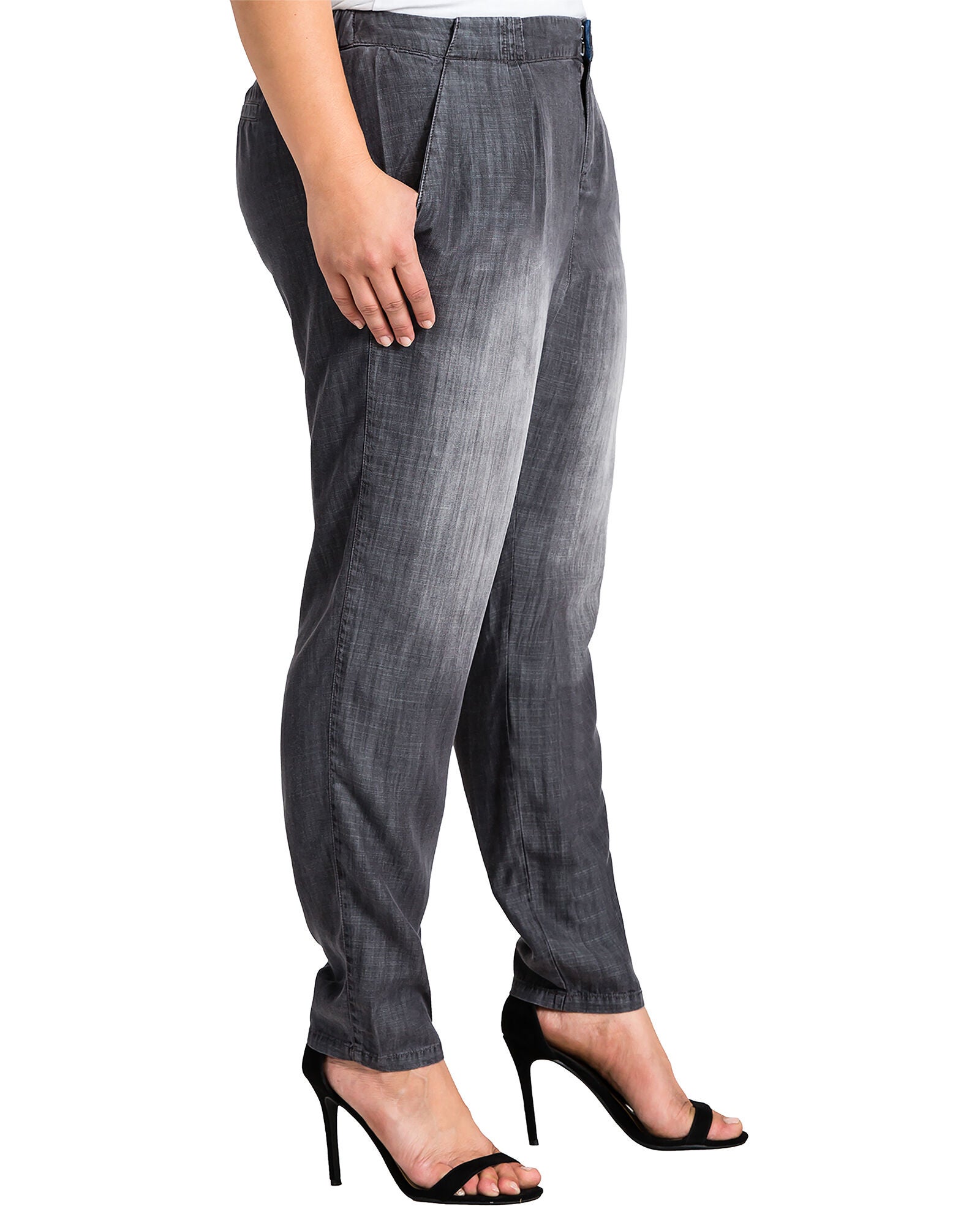 Louise Pleat Front Light Wash Tencel Pants, , alternate image number 7