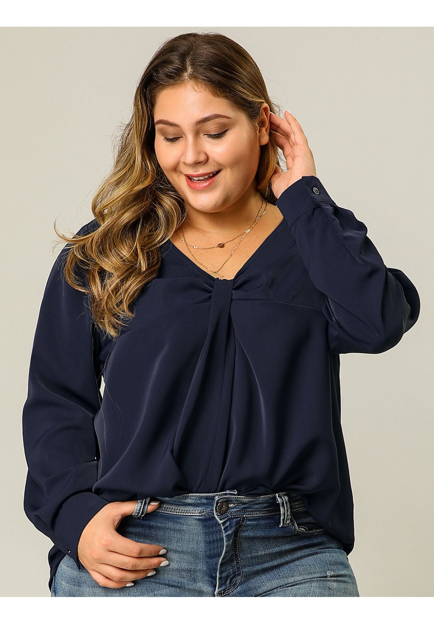 V NECK LONG SLEEVE TWIST KNOT TOP, Dark Blue / Navy, hi-res image number 0