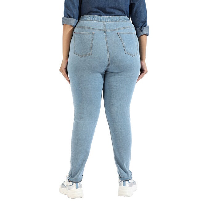 Confirtable Fitted Jeans, , alternate image number null