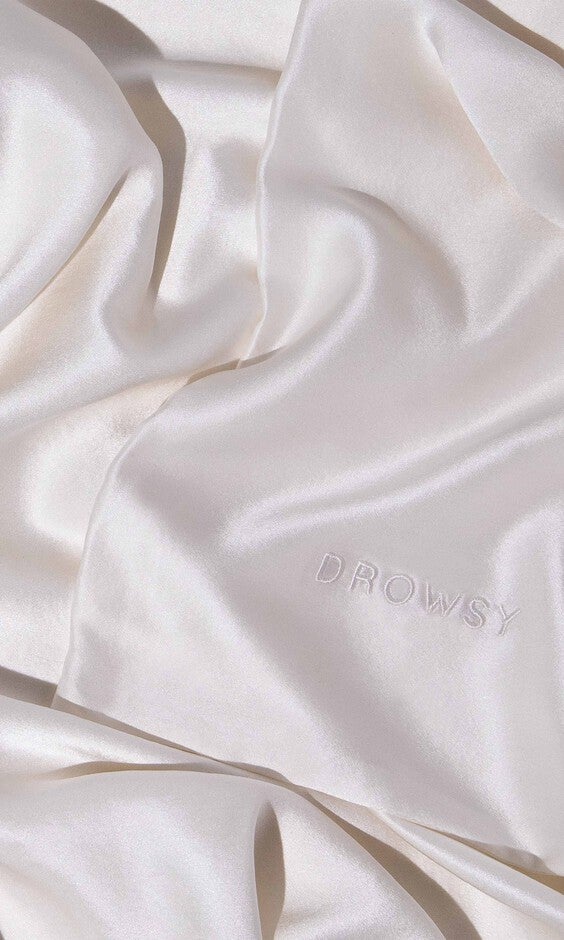 Silk King Pillowcase, Akoya Pearl / White, alternate image number null