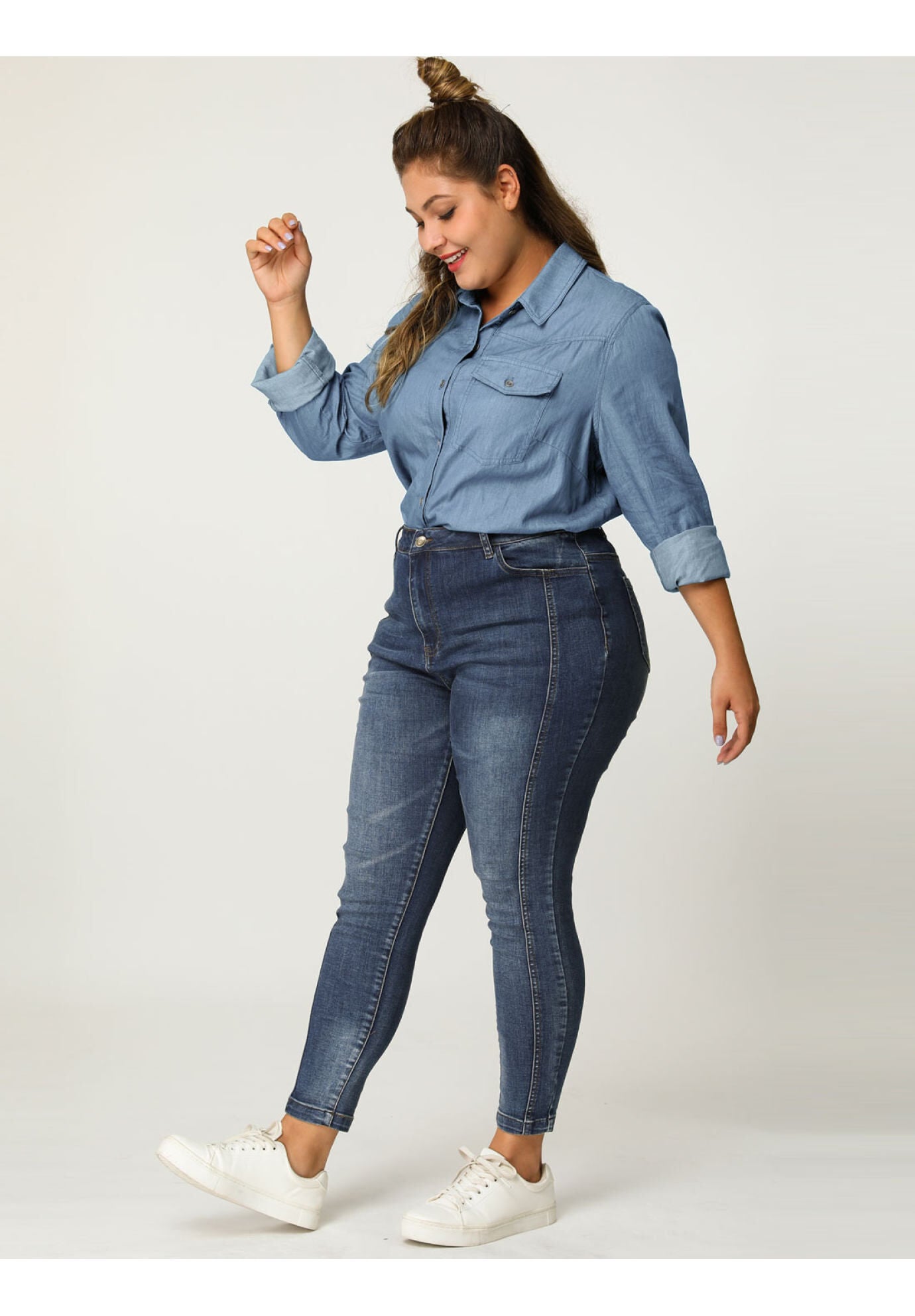 LONG SLEEVE CHEST POCKET DENIM CHAMBRAY SHIRT, Light Blue / Light Blue, hi-res image number 0