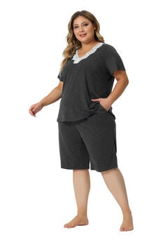 Short Sleeve Top and Pants Sleepwear Pajamas Set
