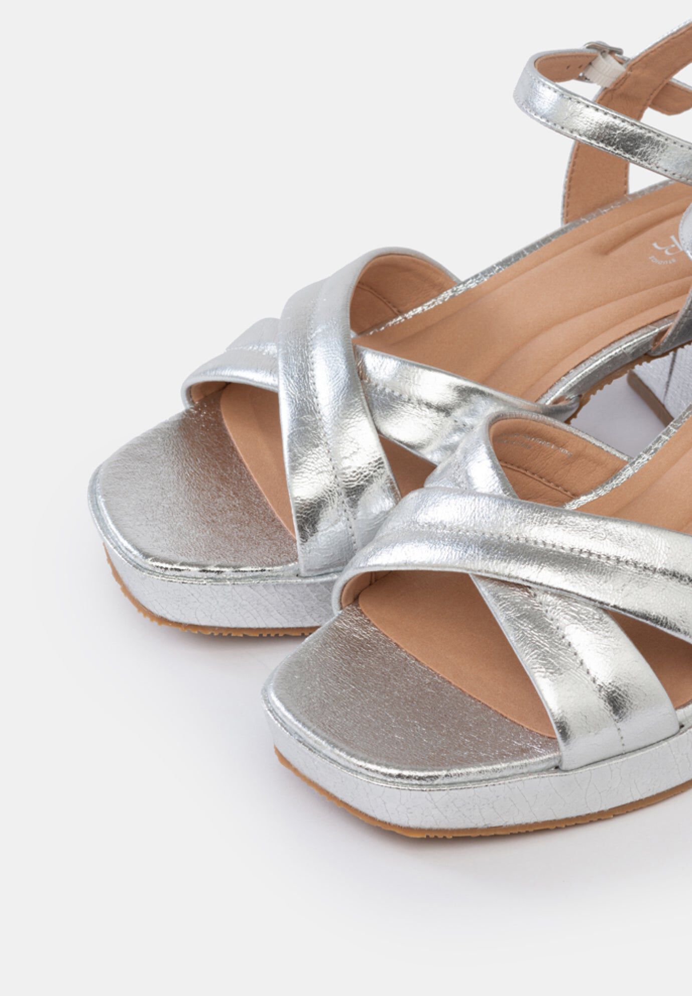 Donna Platform Sandals, Metallic Silver / Silver, alternate image number 3