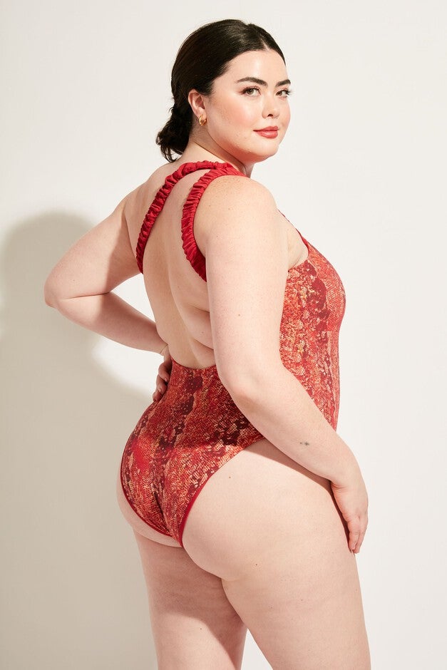 Wave One Piece II, IguanaMerlot / Red, alternate image number 2