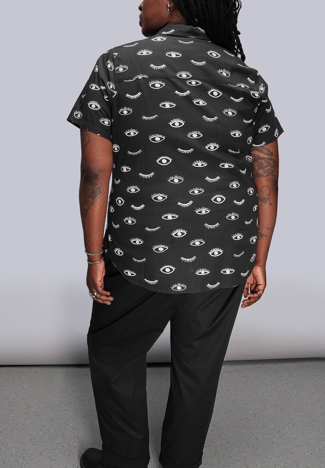 The Essential Button Up, WINK BLACK / Black, alternate image number 2