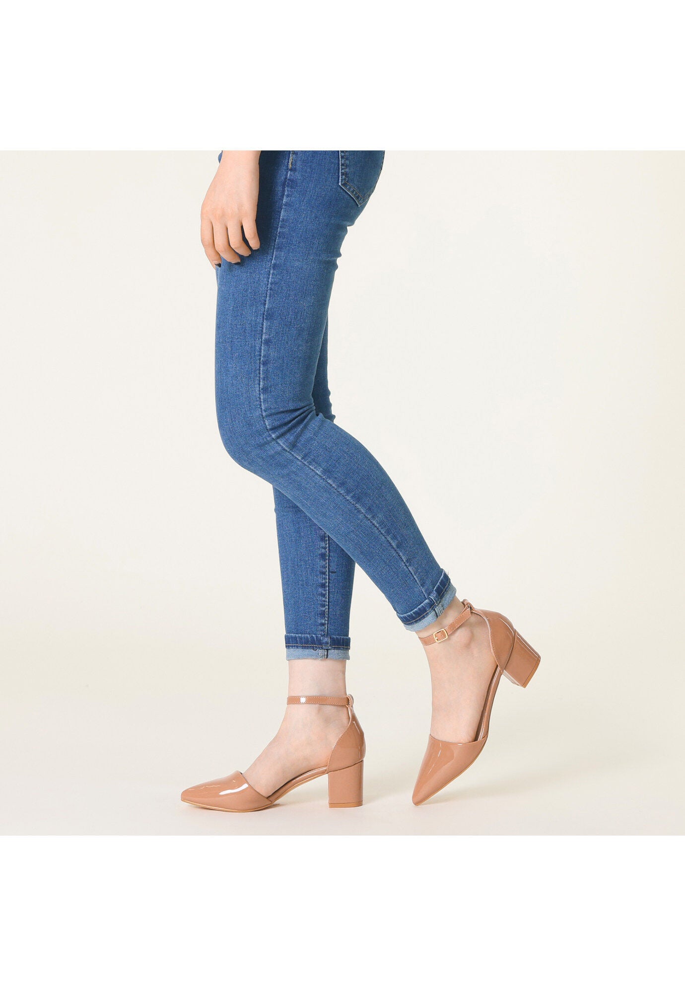 Pointed Closed Toe Heels Low Chunky Heel Pumps, Nude / Beige, alternate image number 2