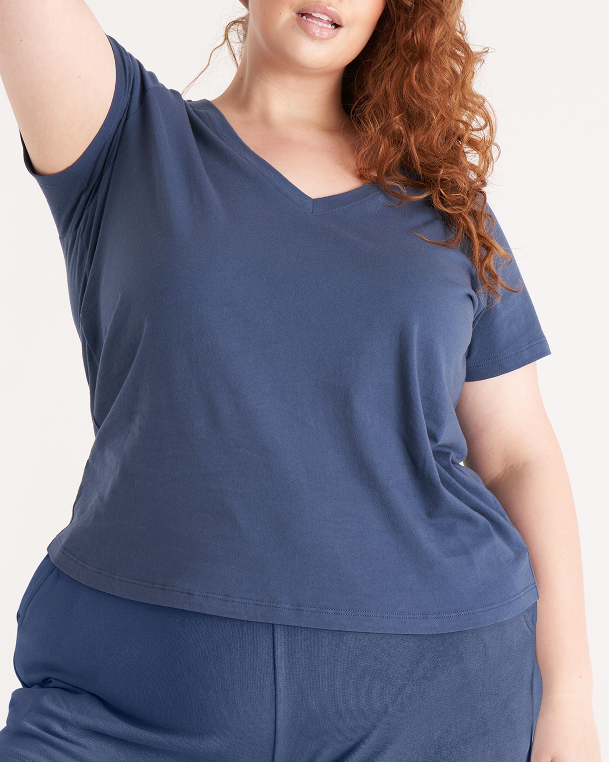 The V Neck Tee, Midnight / Navy, hi-res image number 0