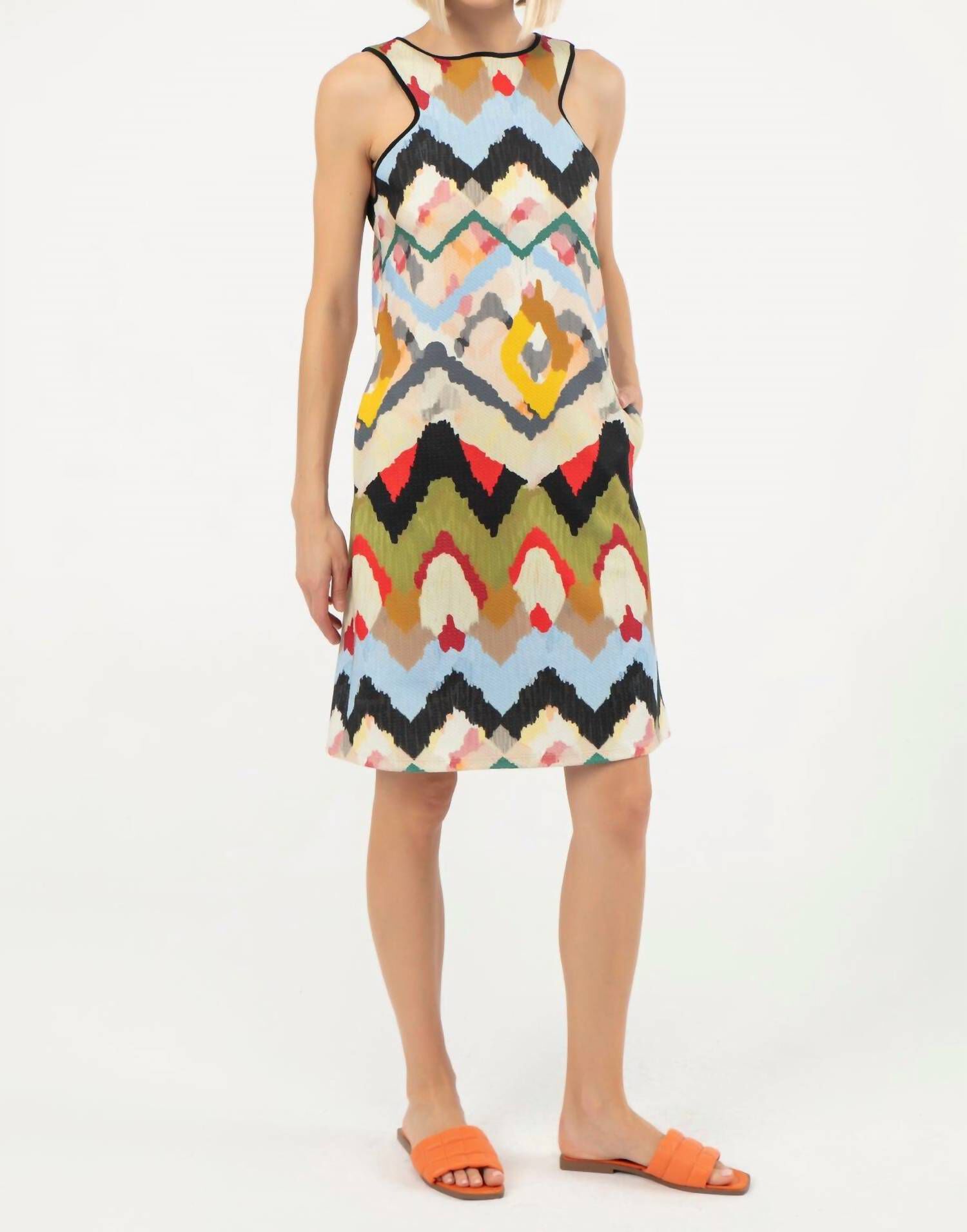 SHORT SLEEVELESS FRESCO HALTER DRESS IN REGGAE, Reggae / Light Green, alternate image number 2