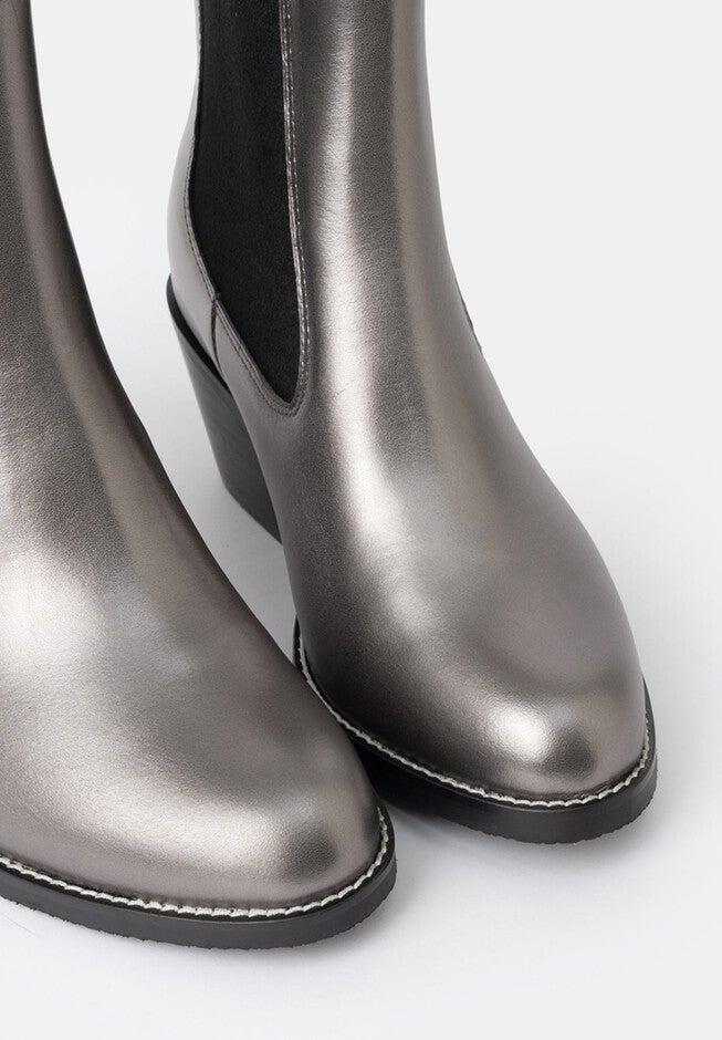 Dakota Chelsea Boots, Metallic Black / Black, alternate image number 3
