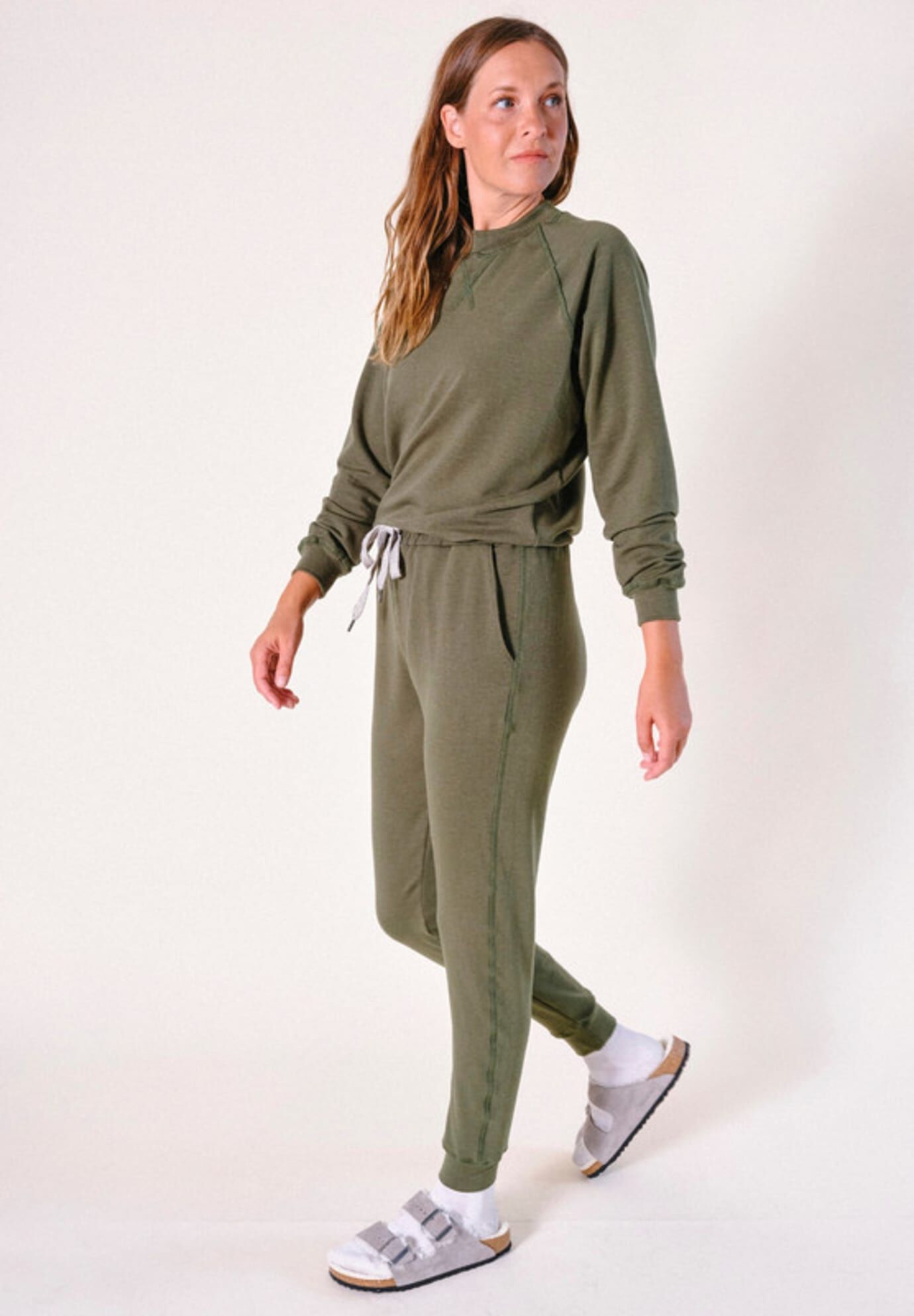 Plus Agnes Organic Cotton + Tencel Jogger Pant, Moss / Olive Green, alternate image number 3