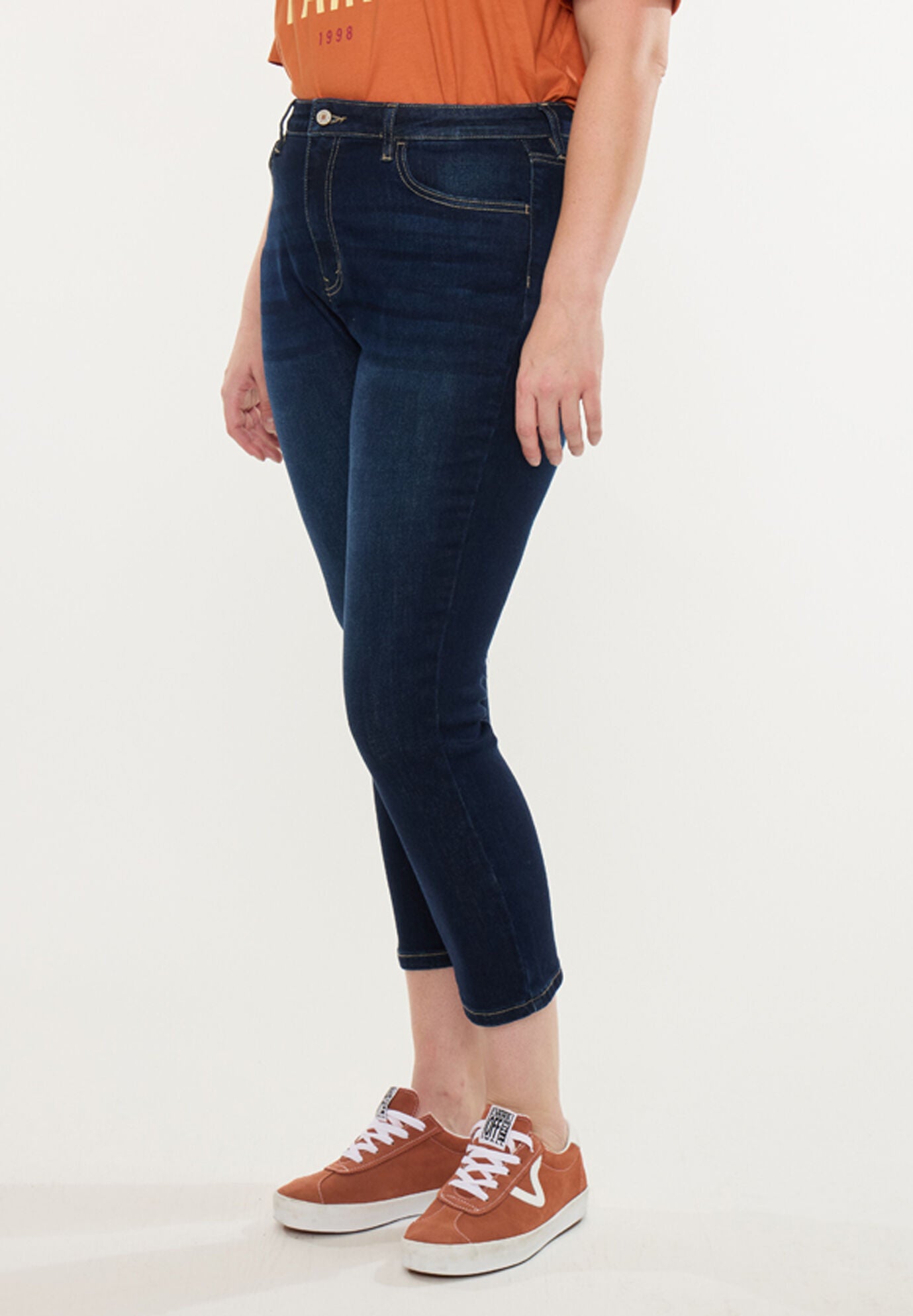 Ximena High Rise Cropped Skinny (Plus Size), Dark Wash / Dark Wash, alternate image number 3