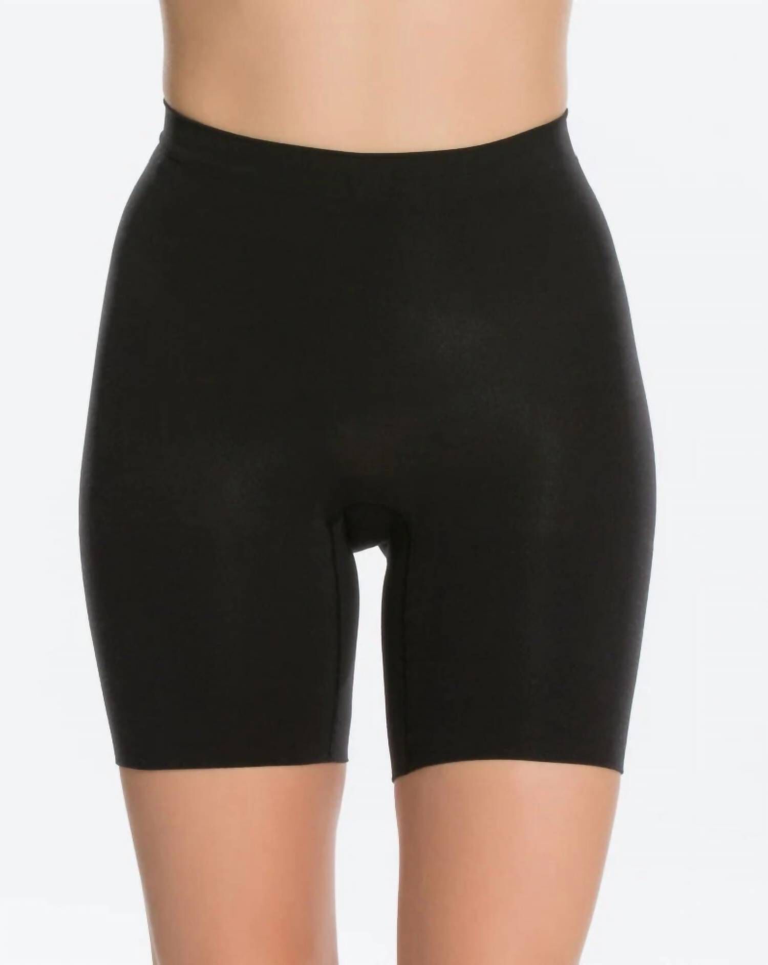 POWER SHORT IN VERY BLACK, Very Black / Black, hi-res image number 0