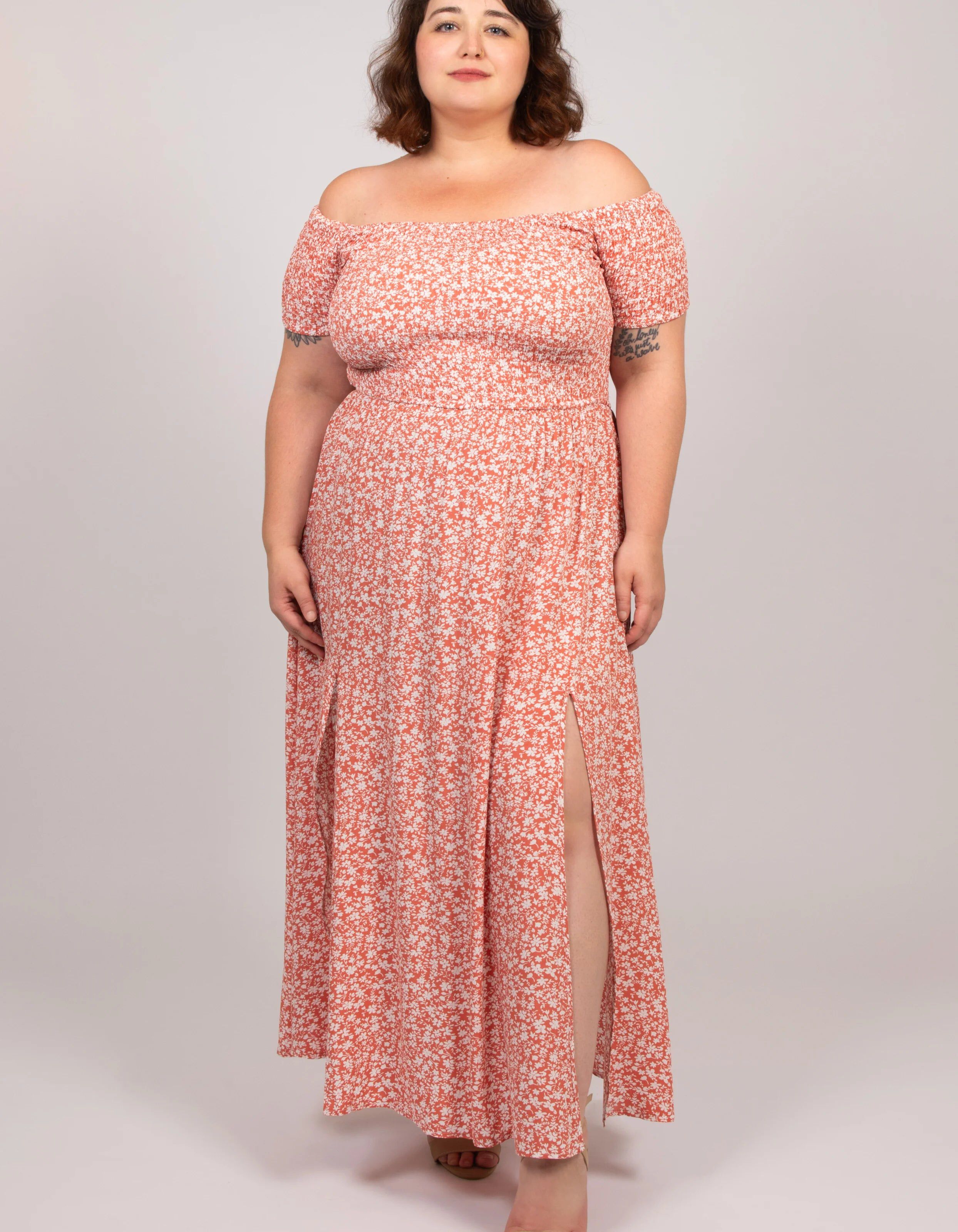 Daphne Midi Dress On-Off Shoulders Side Slit Floral, Coral / Coral, alternate image number 2