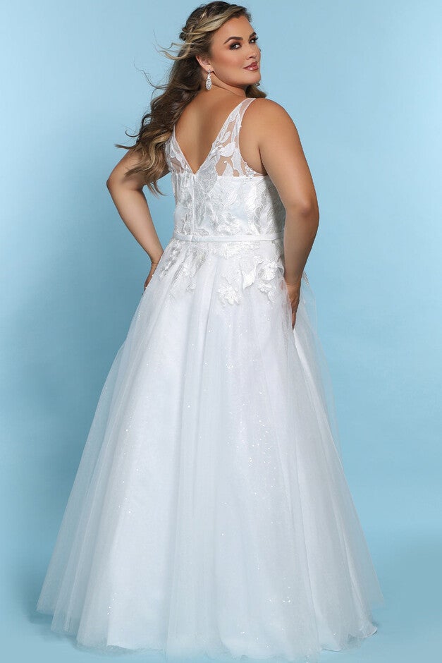 Celine Bridal Gown, , alternate image number 3