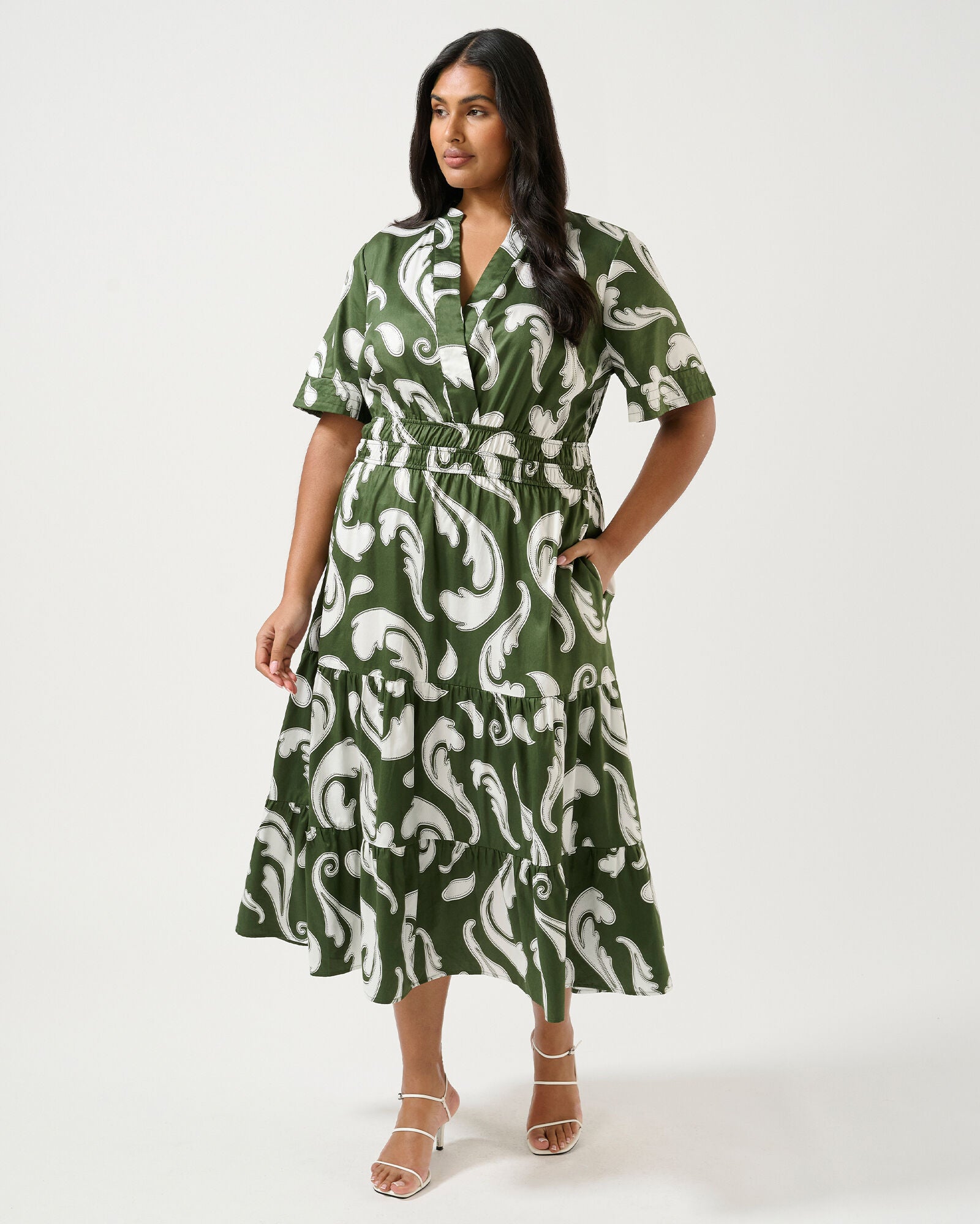 Sandswept short sleeve Midi Dress, Print / Kelly Green, alternate image number 3