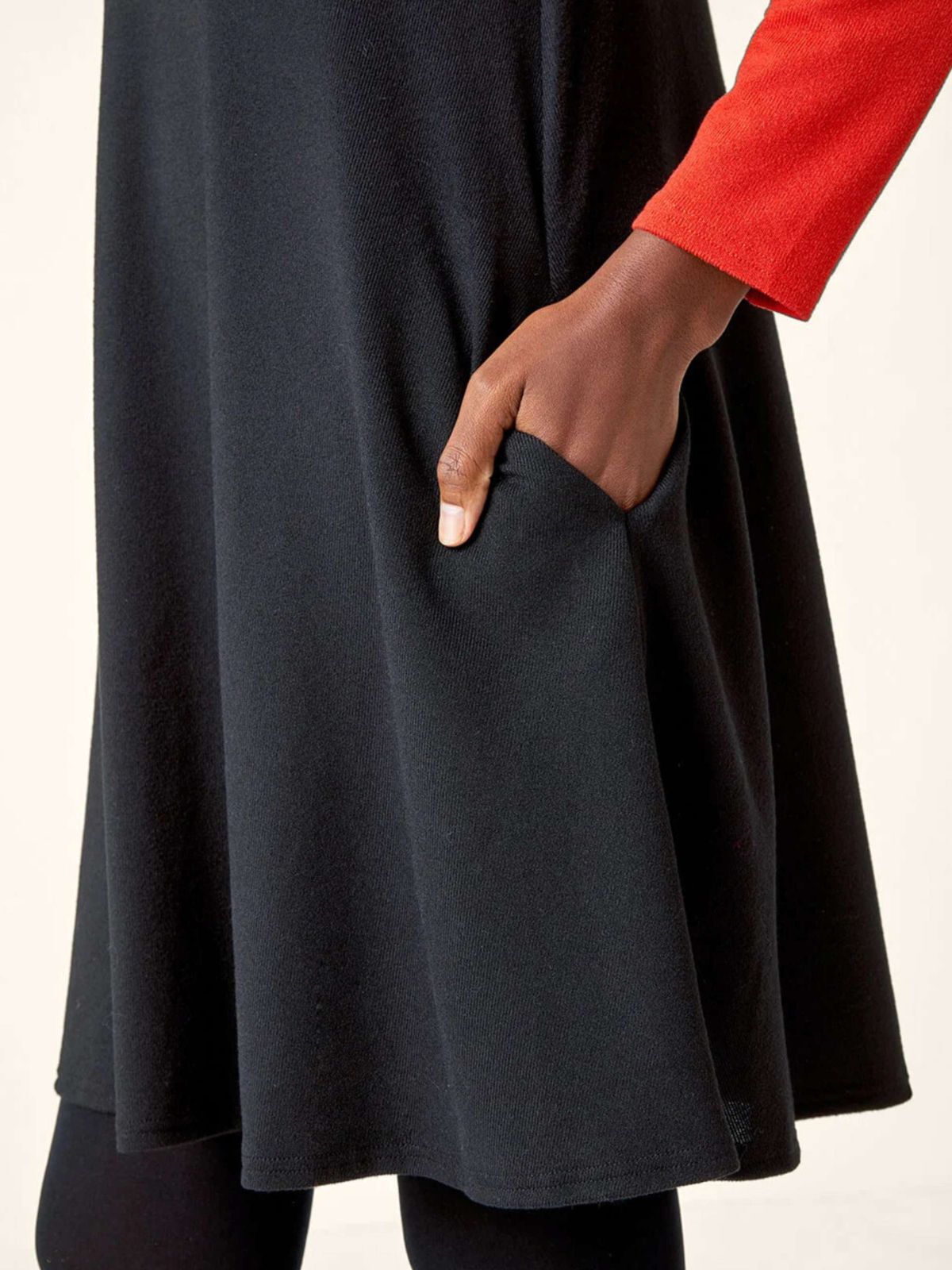 Hannah Dress Round Neck Color Block Print, Black / Black, alternate image number 3