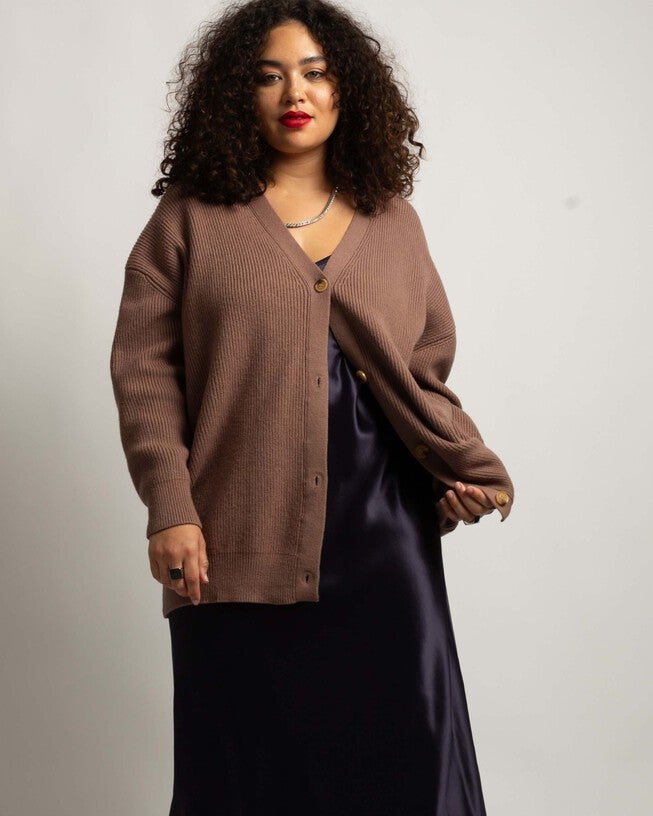 Grandpa Cardigan in Mocha, , alternate image number null