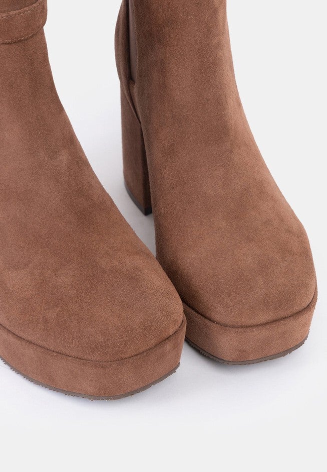 Janis Platform Chelsea Bootie, Brown Sugar / Brown, alternate image number 3