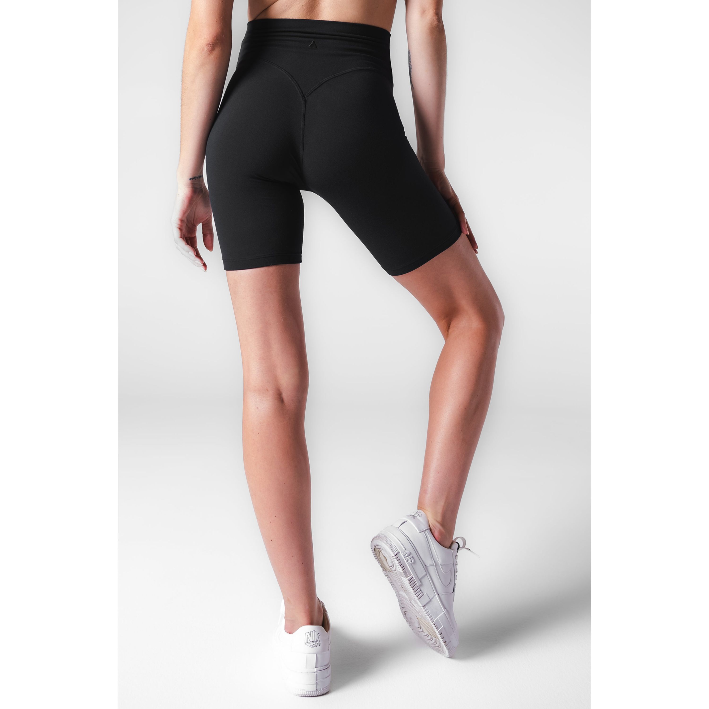 Cloud II Biker Short, Midnight / Black, alternate image number 2