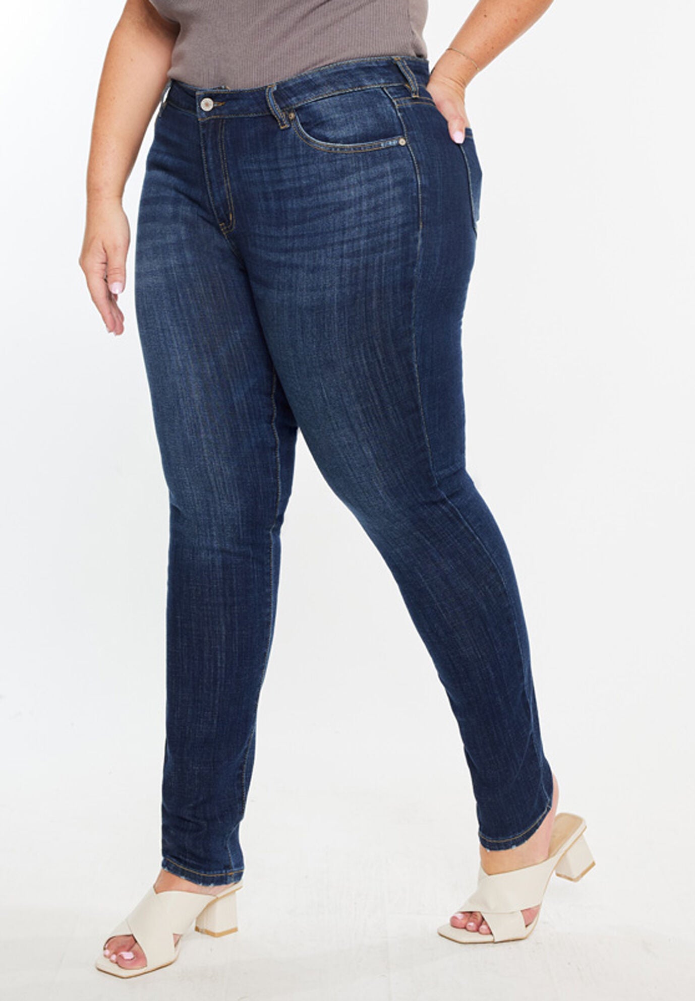 Beth High Rise Super Skinny (Plus Size), Dark Wash / Dark Wash, alternate image number 3