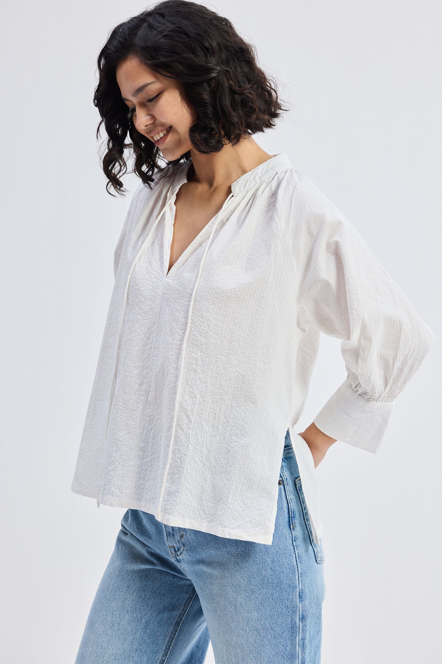 Relaxed Fit Top with Front-tie in Cream, Striped Horizon / White, alternate image number 5