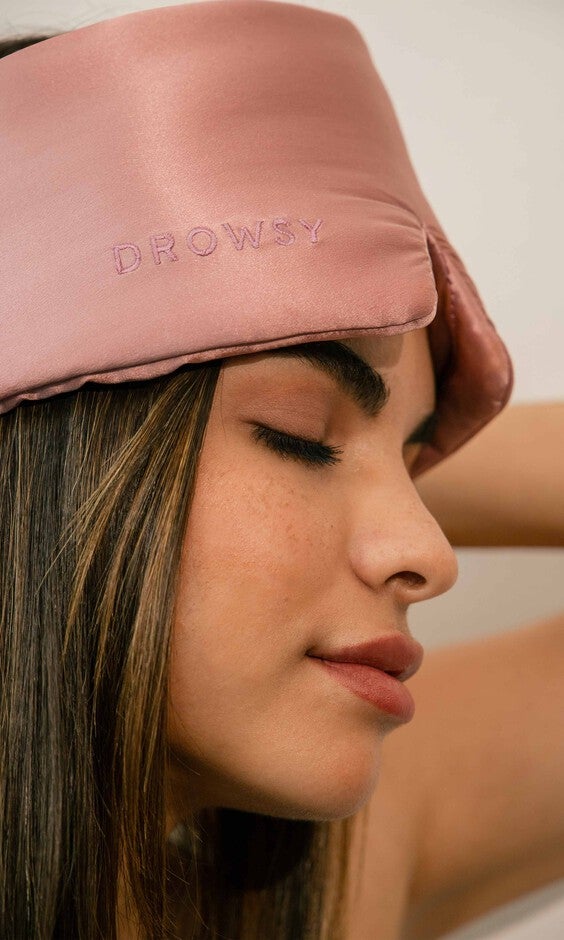 Eyelash Protecting Silk Sleep Mask, Damask Rose / Pink, alternate image number 2