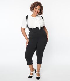 Unique Vintage Black Pinafore Capris