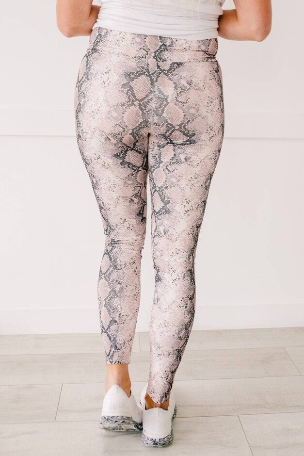 FRIENDS NOT FANGS BOTTOMS IN MAUVE, , alternate image number null