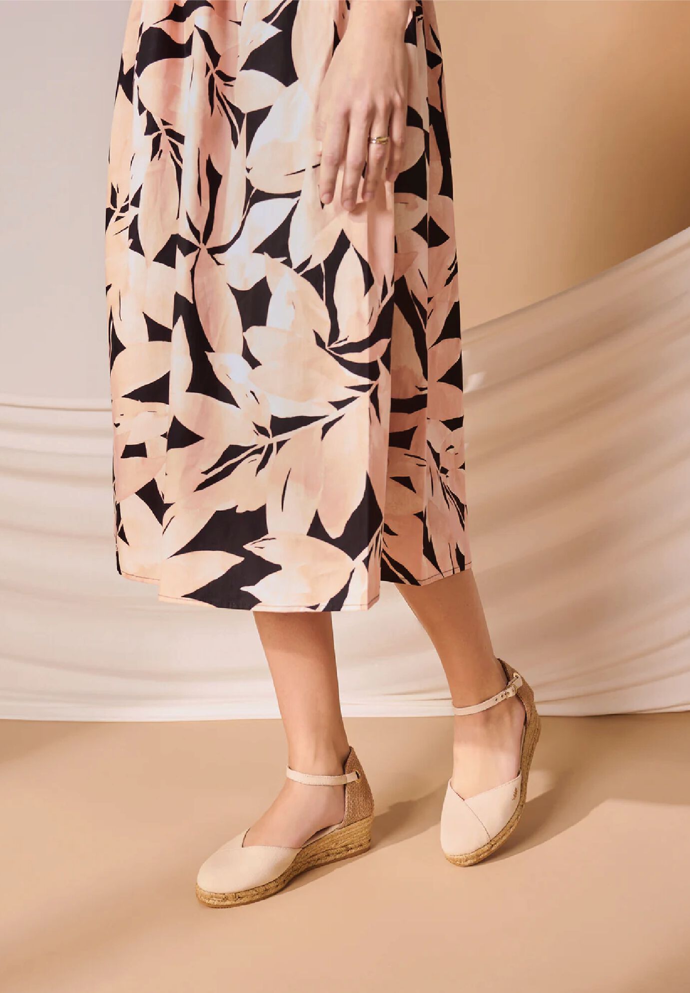 Pubol Canvas Espadrille Wedges, Beige / Beige, alternate image number 3