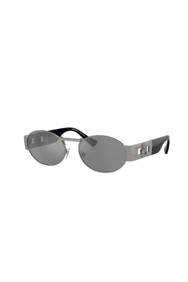 ICONIC OVAL METAL GUNMETAL SUNGLASSES WITH SILVER MIRROR LENS IN MATTE GUNMETAL, Matte Gunmetal / Light Grey, hi-res image number null