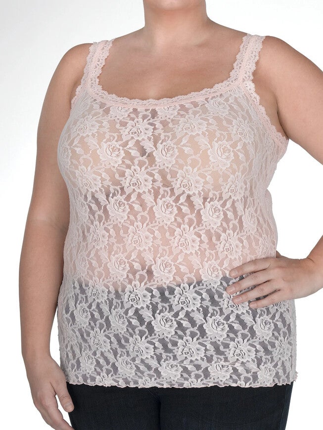 SIGNATURE LACE UNLINED CAMISOLE, CHAICHAI / Beige, hi-res image number 0