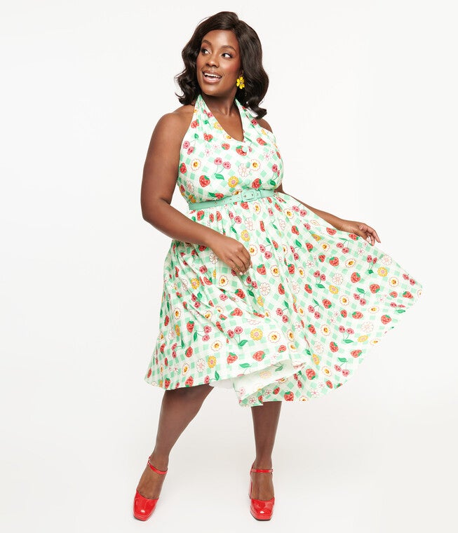 UNIQUE VINTAGE 1950S GREEN GINGHAM SPOOKY FRUIT PRINT HALTER SWING DRESS, Green Gingham Spooky Fruit Print / Light Green, hi-res image number null